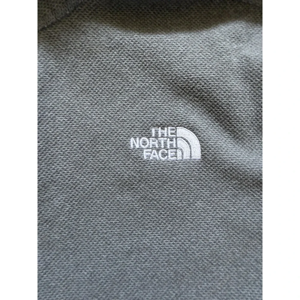 The North Face Men's XL Gray Textured 1/4 Zip Pullover Jacket Sweater